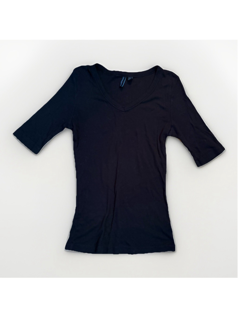 Cynthia Rowley Black V-Neck Top - Large